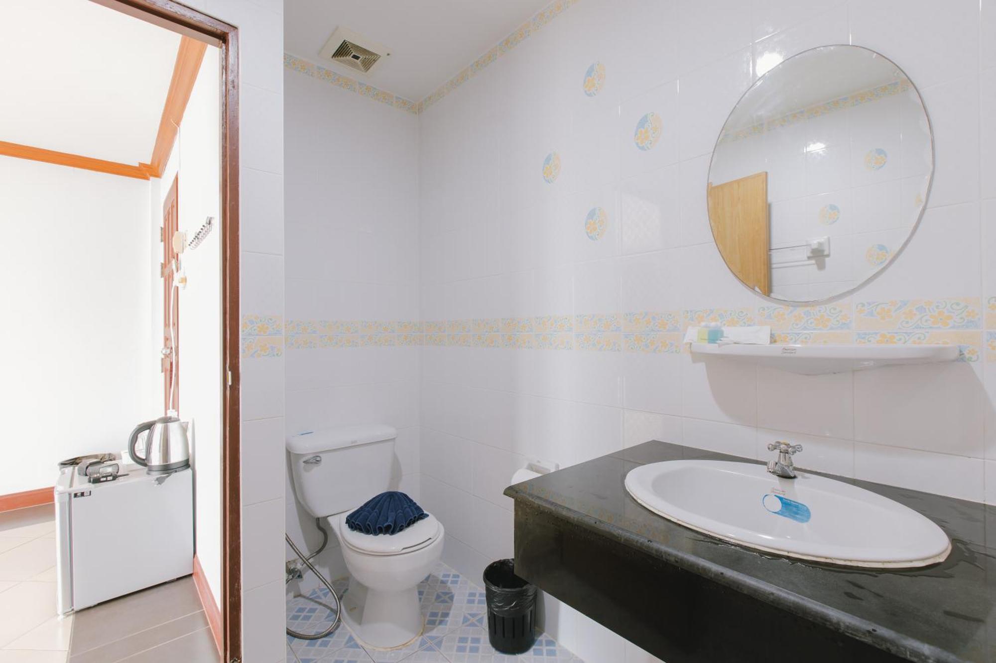 Sunstar Palace Patong Room photo